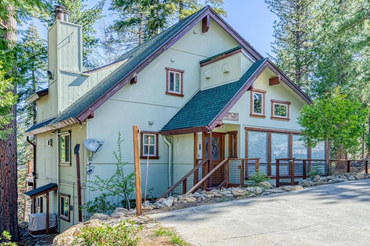 Yosemite West Family Chalet Экстерьер фото