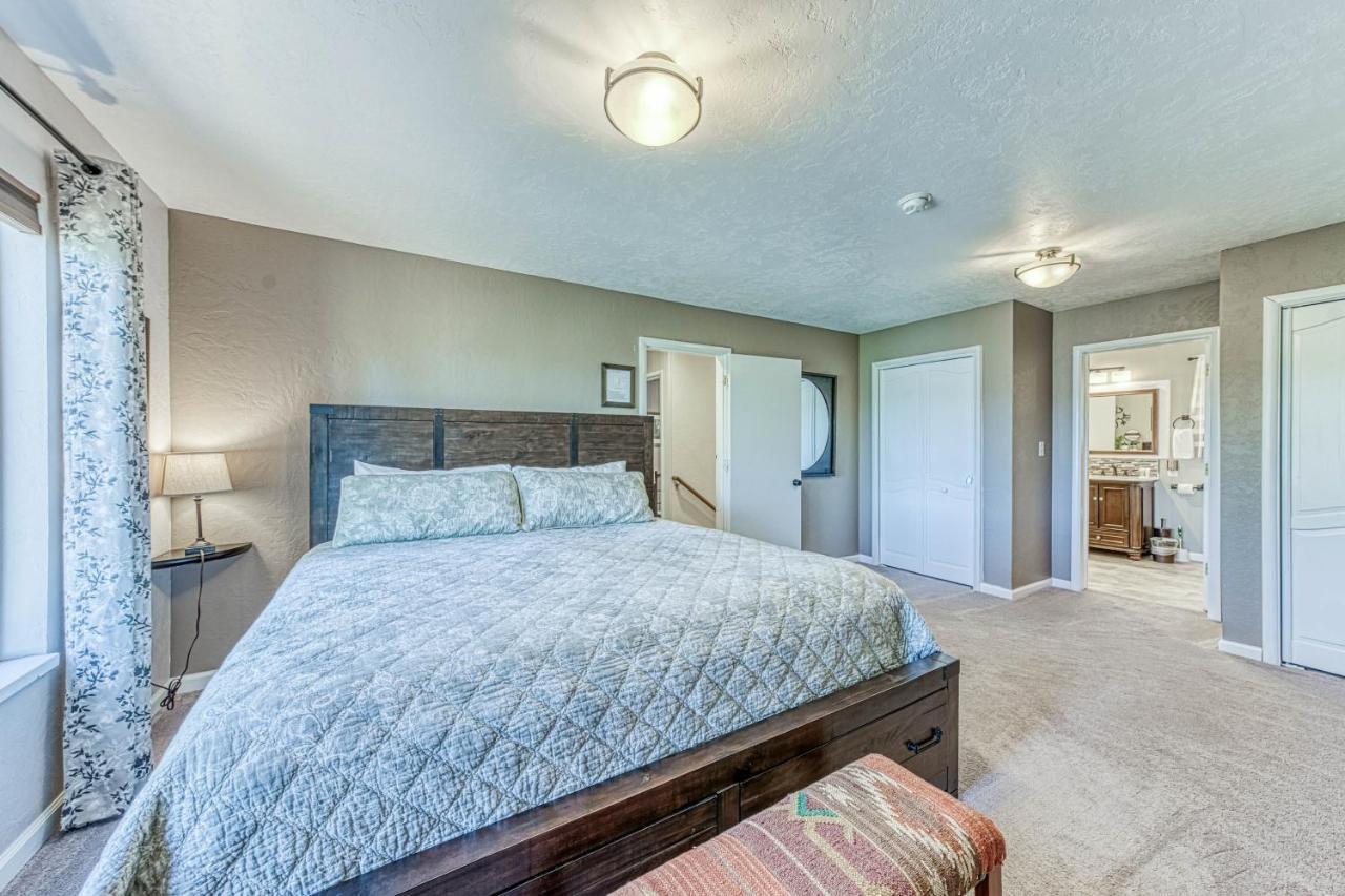 Yosemite West Family Chalet Экстерьер фото