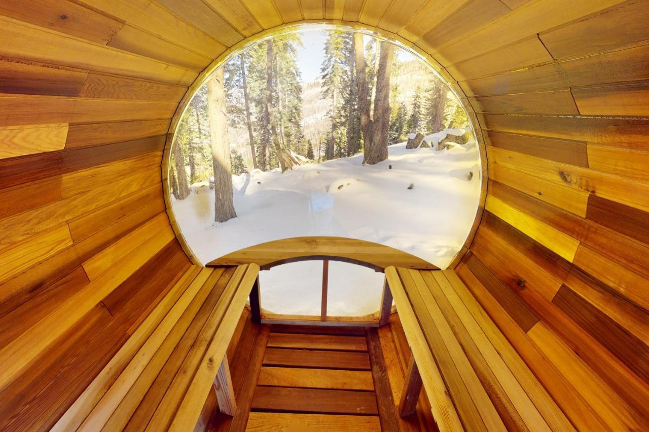 Yosemite West Family Chalet Экстерьер фото